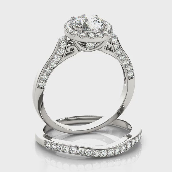 Round Halo Diamond Engagement Ring