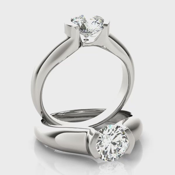 Round-Cut Engagement Ring